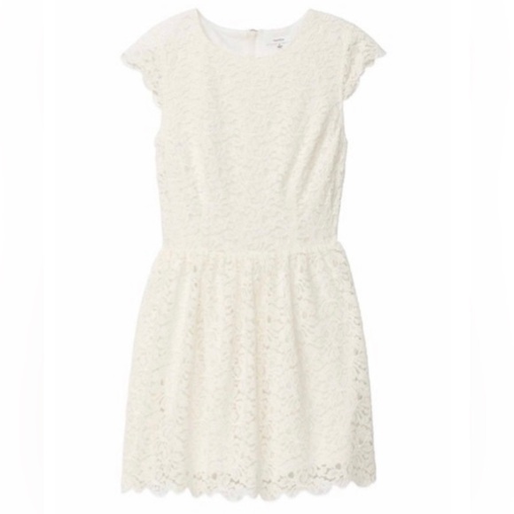 Aritzia Dresses & Skirts - Aritzia Talula White Lace Belgravia Dress Size 00